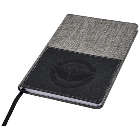 Carnet personnalisé de référence A5 en RPET avec poche frontale Mera Carnet personnalisé de référence A5 en RPET avec poche frontale Mera