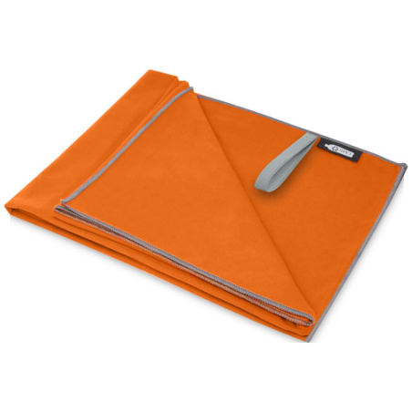 Serviette microfibre publicitaire ultra-légère à séchage rapide fabriquée en RPET - Pieter
