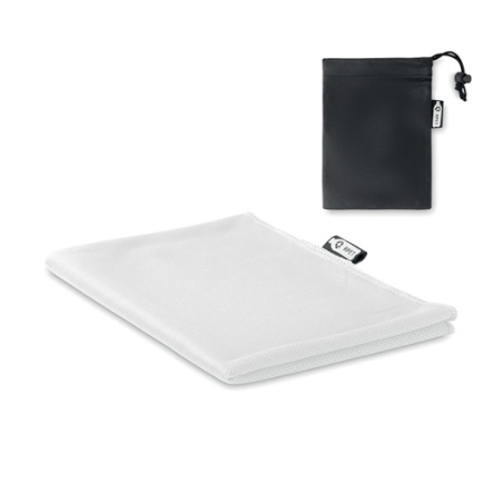 Serviette de sport personnalisable en RPET dans son sac filet - TUKO Serviette de sport personnalisable en RPET dans son sac filet - TUKO