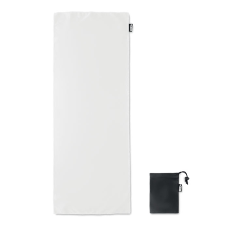 Serviette de sport personnalisable en RPET dans son sac filet - TUKO Serviette de sport personnalisable en RPET dans son sac filet - TUKO