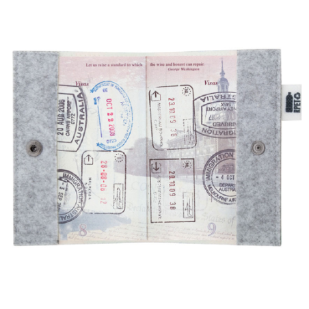 Housse pour passport personnalisable en RPET - Passeo Housse pour passport personnalisable en RPET - Passeo