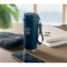 Gobelet personnalisable double paroi isotherme en acier inoxydable recyclé avec couvercle en plastique et sangle de transport en Gobelet personnalisable double paroi isotherme en acier inoxydable recyclé avec couvercle en plastique et sangle de transport en