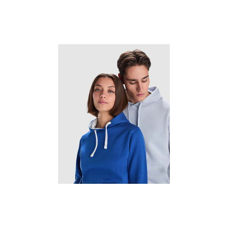 R10678B_M3.jpg