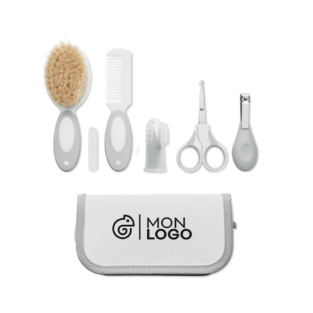Set de toilette personnalisable pour bébé avec 6 pièces dans un sac en polyester 600D