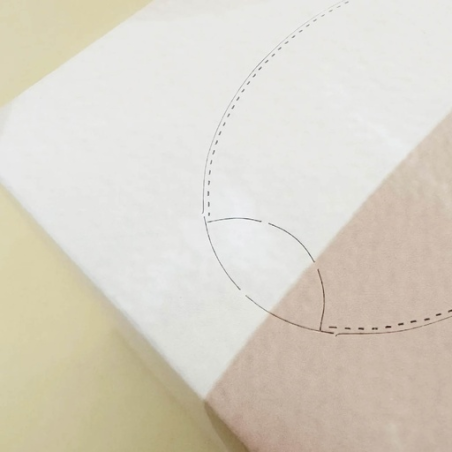 Boîte de 100 mouchoirs personnalisable en papier biodégradable - Made in Europe - Carrée