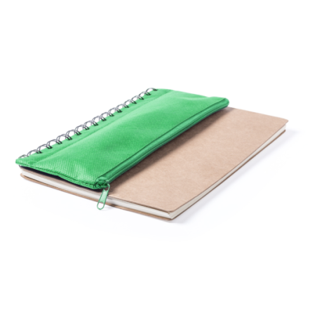 Carnet publicitaire A5 couverture en carton recyclé et sa trousse intégrée Mosku