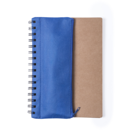 Carnet publicitaire A5 couverture en carton recyclé et sa trousse intégrée Mosku