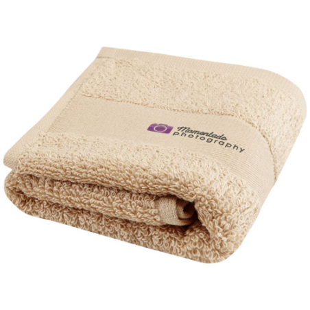 Petite serviette publicitaire Sophia de 30 x 50&nbsp;cm en coton de 450&nbsp;g/m²