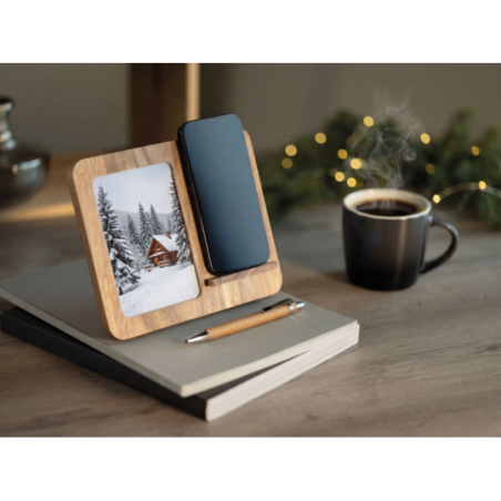 Support de téléphone publicitaire en acacia avec chargeur 15W et cadre photo - FINWOOD